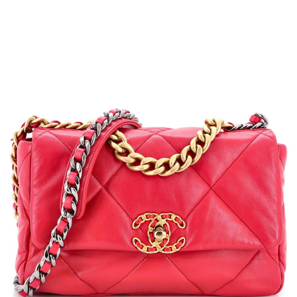 Chanel 19 Flap Bag Quilted Leather #256607C49B